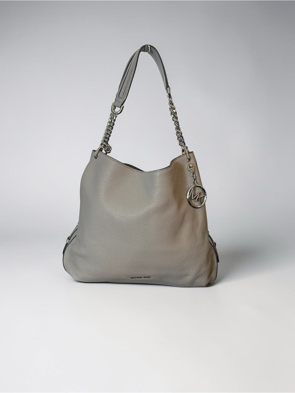 Michael Kors Lillie Large Pebbled Leather Chain Shoulder Bag Tote Pearl Grey